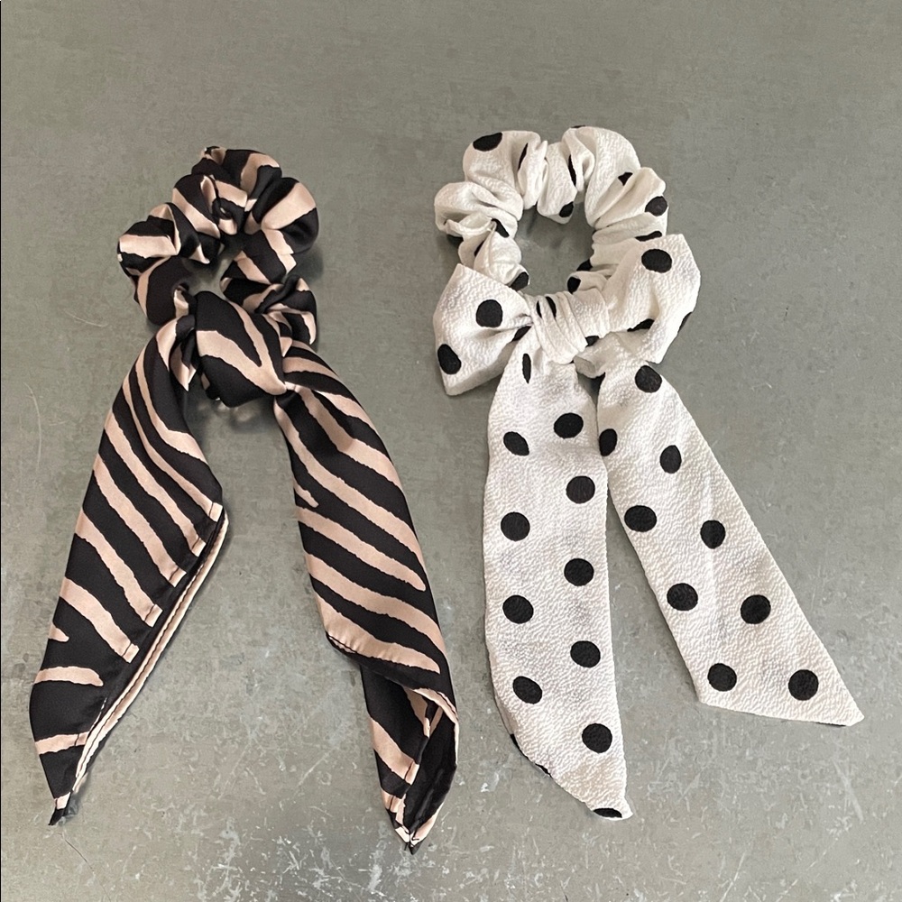 H&M 2 pcs. Scarf Scrunchies